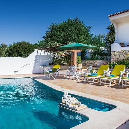 Willa Salgados By Interhome